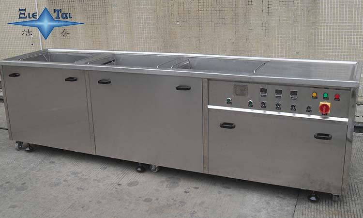 超聲波清洗機(jī)用的是什么水？對(duì)水量有要求嗎？